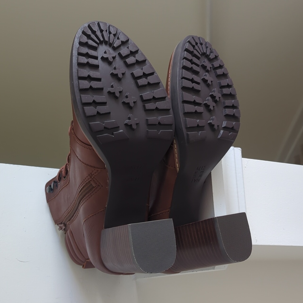 Naturalizer Chestnut Lace-Up Boots NWOT - Picture 9 of 9